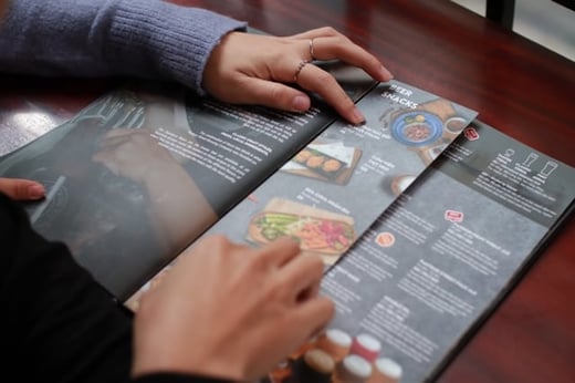 What Should a Remarkable Marketing Flyer Include?